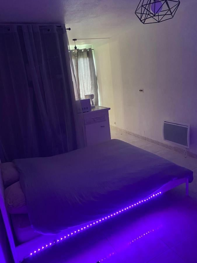 Appartement 3Eme Etage Ensoleillee มงต์เปอลิเยร์ ภายนอก รูปภาพ